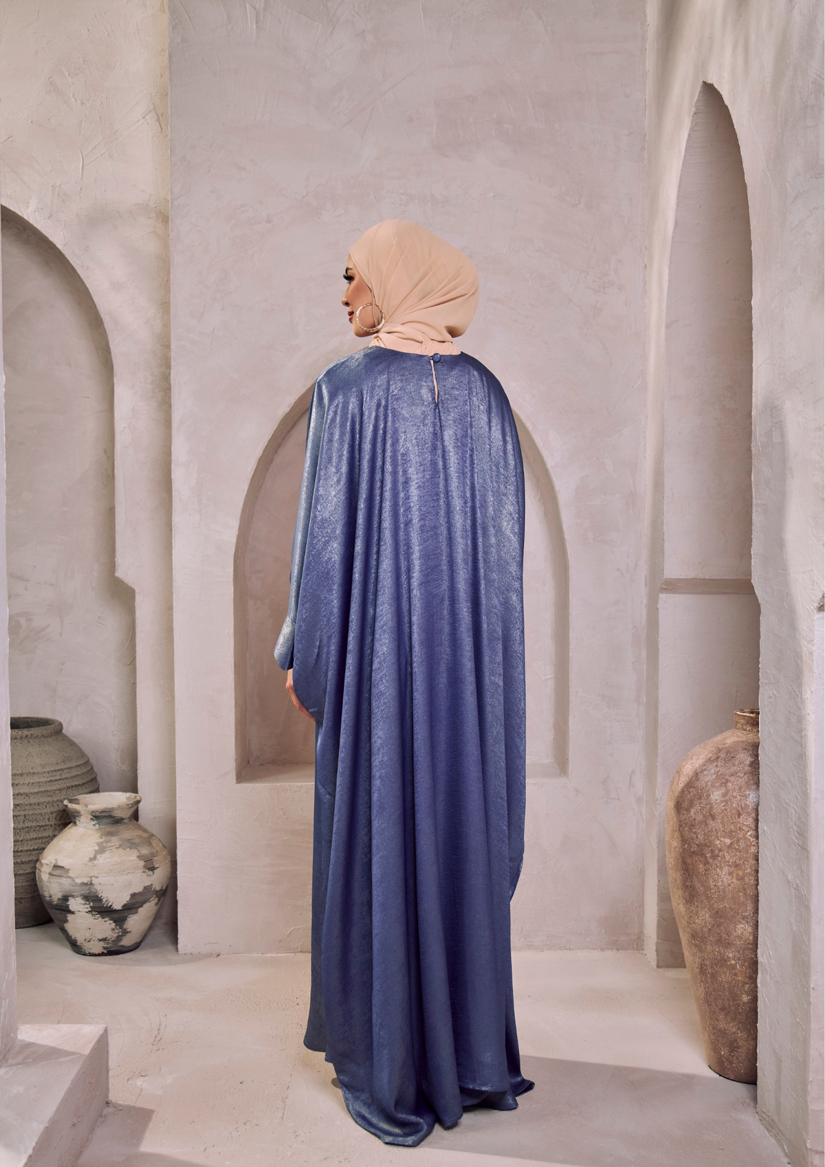 LAURA ABAYA