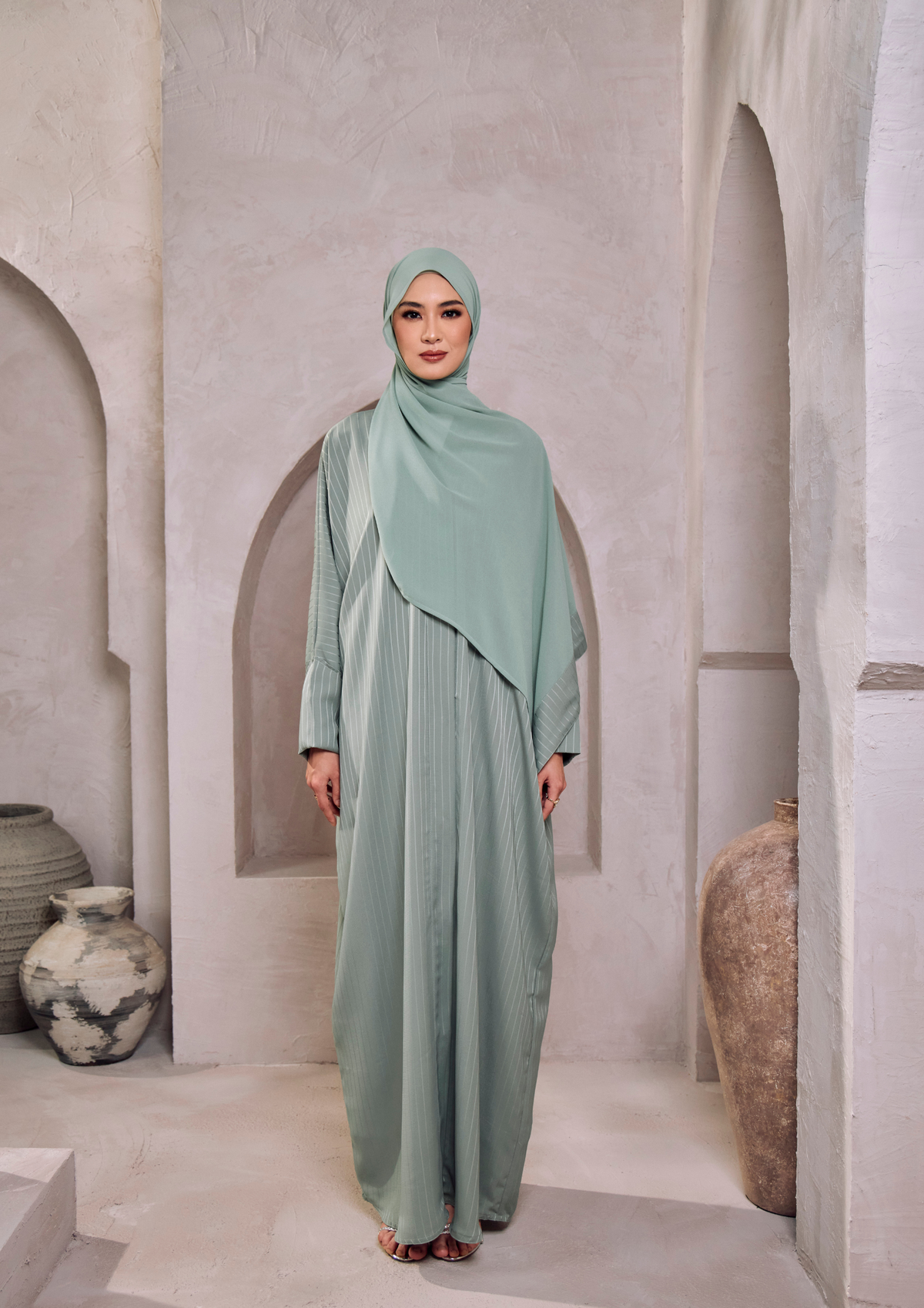 LUNA CARDIGAN ABAYA